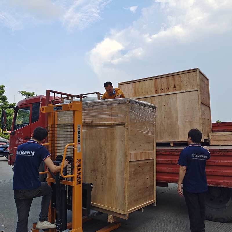 0.6Mpa 2.2KW Wet Wipe Packing Machine With Stainless Steel Frame