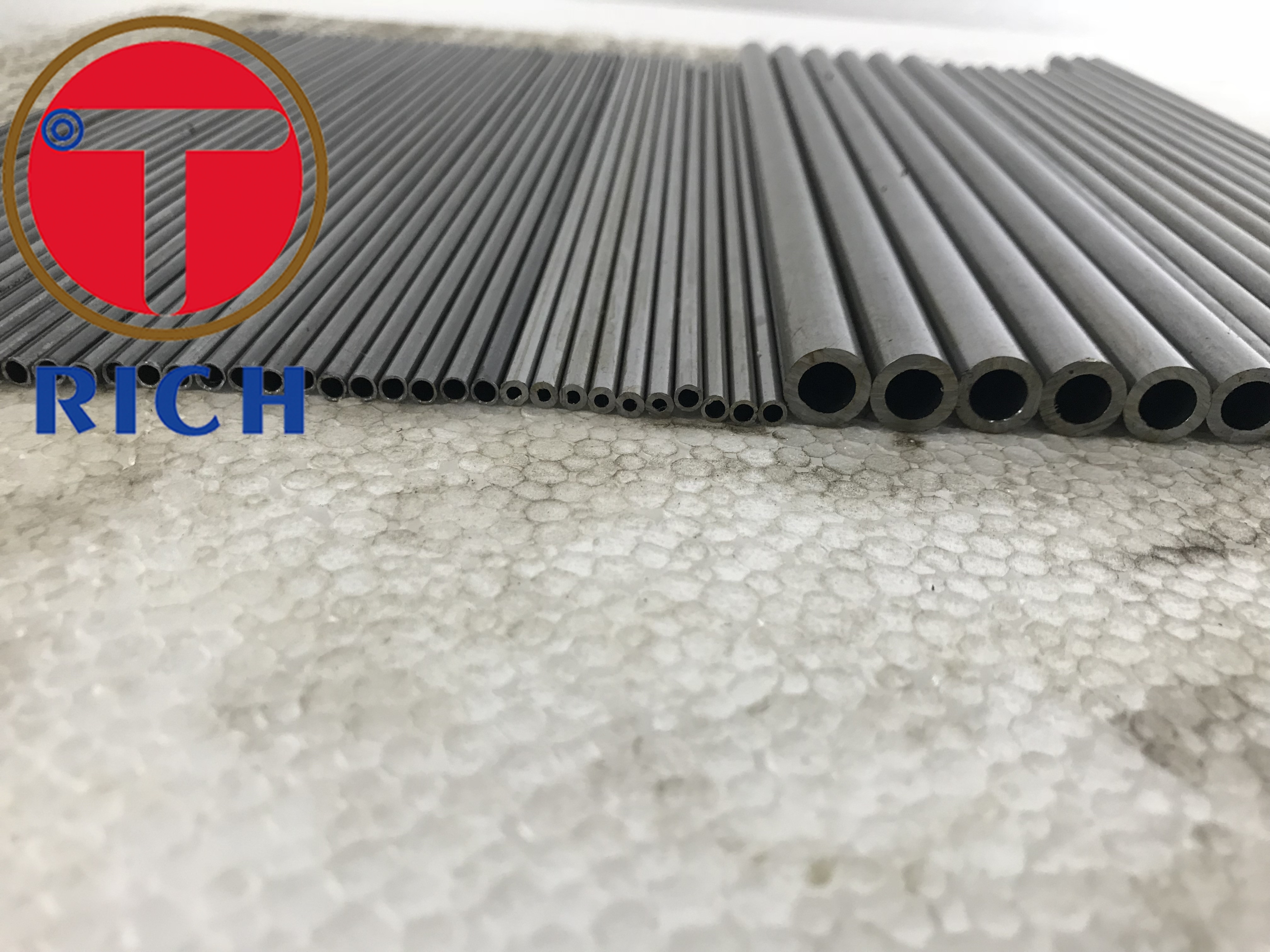 precision seamless steel tube