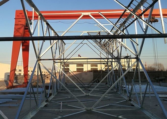 Four / Three Leg TV Antenna Tower Hot - Dip Galvanized / Painted Surface