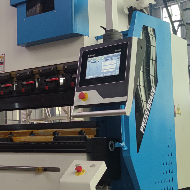 Delem DA53T DA66T 3+1/4+1/6+1/8+1 Customized Hydraulic CNC Press Brake Bending Machine