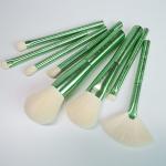 Bright Green Oval Makeup Brush Set 8 pieces White Synthetic Hair