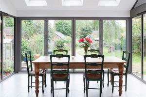 Quality Waterproof Commercial Aluminium Doors Sliding Window Heat Insulated Materials wholesale