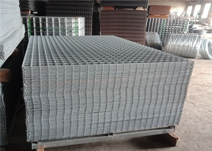 Sliver Suqare Welded Mesh Fencing , Galvanised Mesh Panels 1/4 Inch