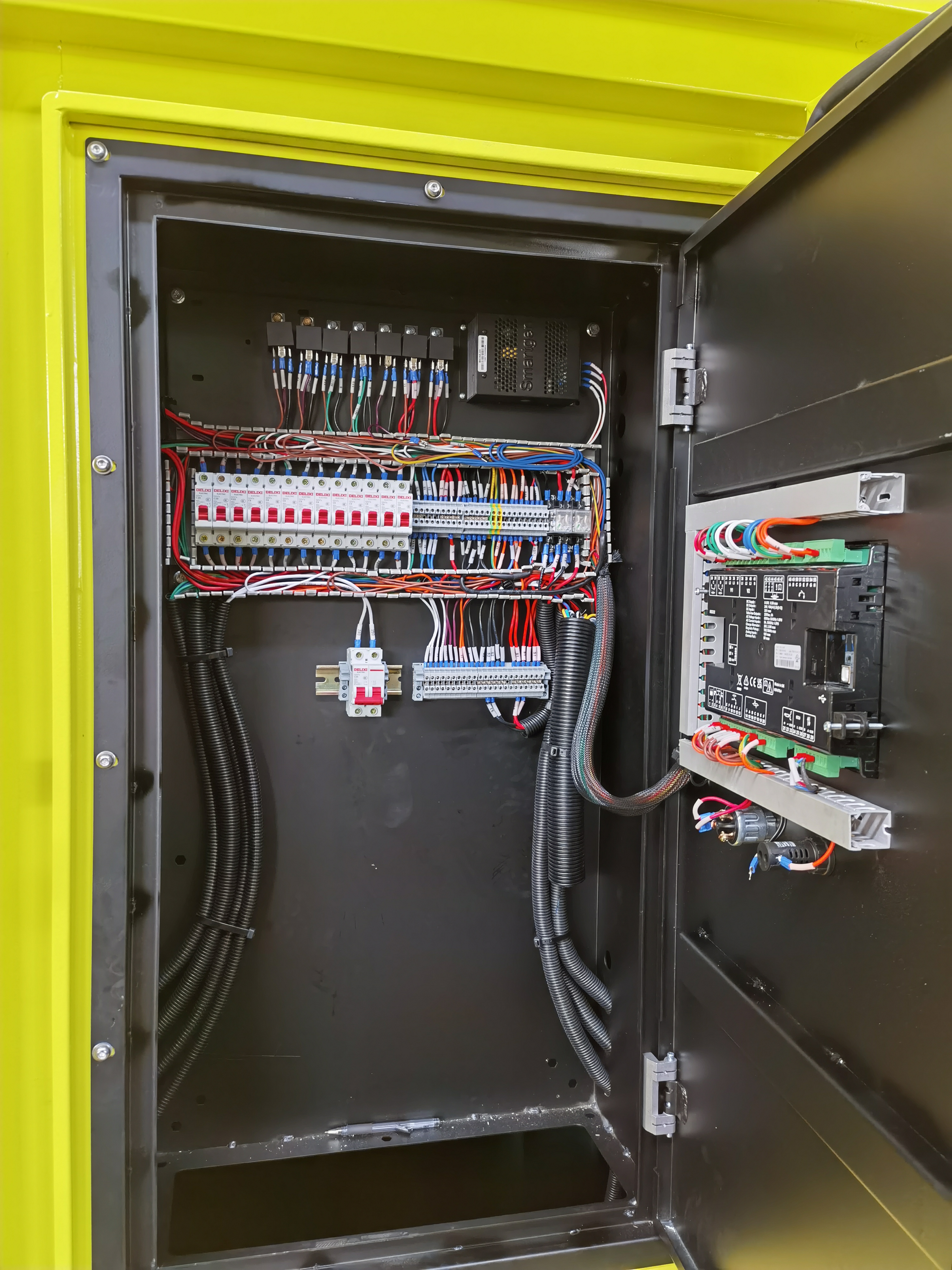 1000kva cummins diesel generator