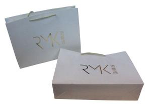 Quality Eco Friendly Paper Carrier Bags 180gsm For Advertising With Gold Foil Pressed wholesale