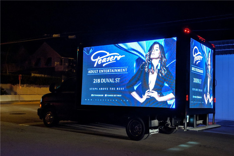 Noiseless Superlight P5 Outdoor Advertising Truck Led Screen