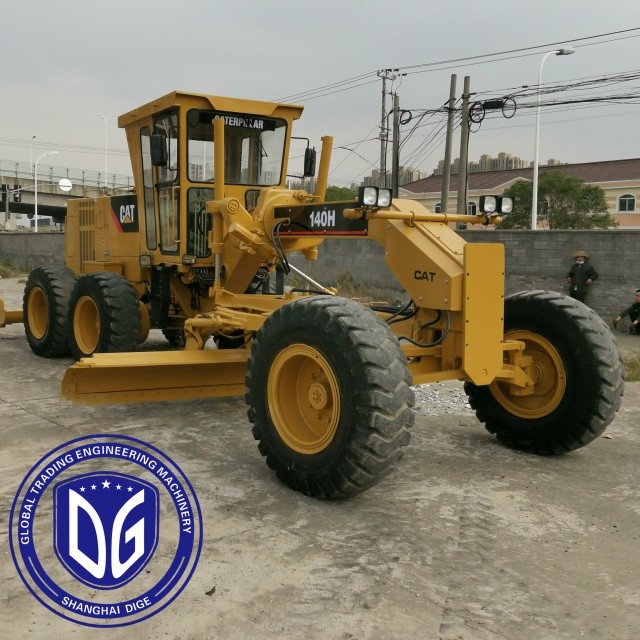 Used CAT 140H High Efficiency 95% New Origin Japan Grader With High performance
