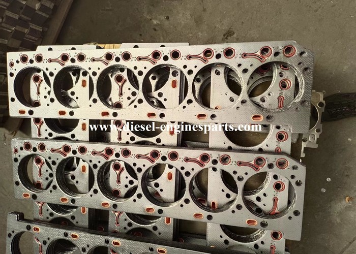 2.0L Diesel Engine Parts Cylinder Gasket Head 4 Cylinders