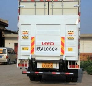 Quality Aluminum Alloy Hydraulic Tailgate Lift 700kg Loading Capacity With 8L Oil Cylinder wholesale