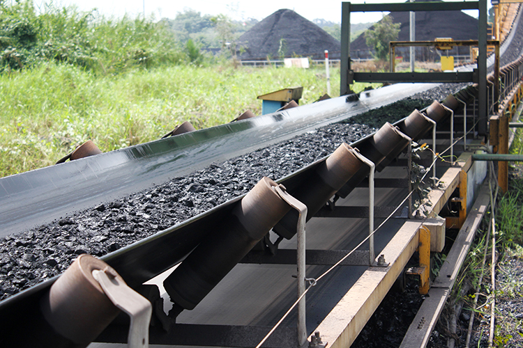Aging Resistance Mining Steel Pipe Belt Conveyor Roller with 204205305306308000 Bearing Model