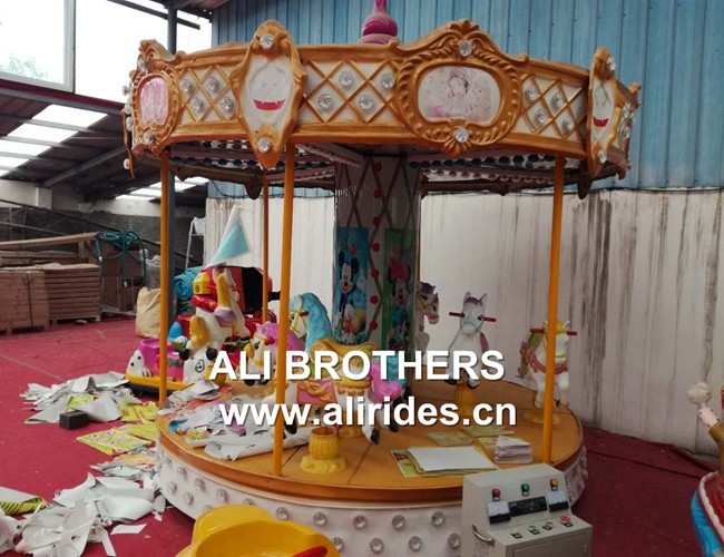 amusement park games Indoor Kiddie Carousel for Sale