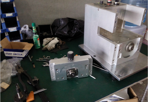 pcb depaneling machine