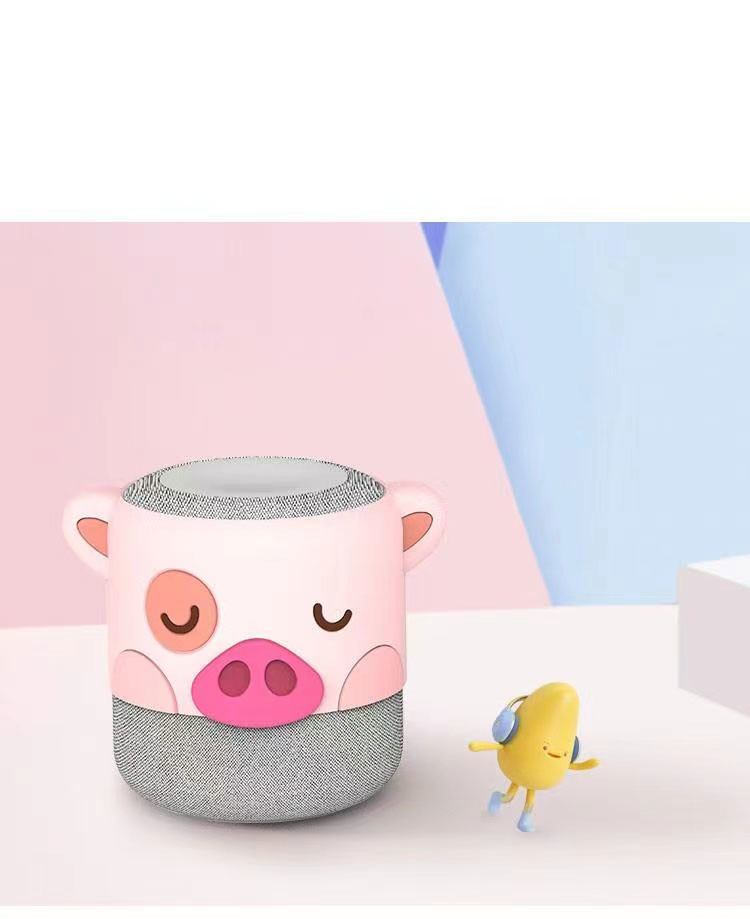 Customizable Smart Audio Silicone Protective Cover Creative Pig Shaped Bluetooth Speaker Silicone Cover
