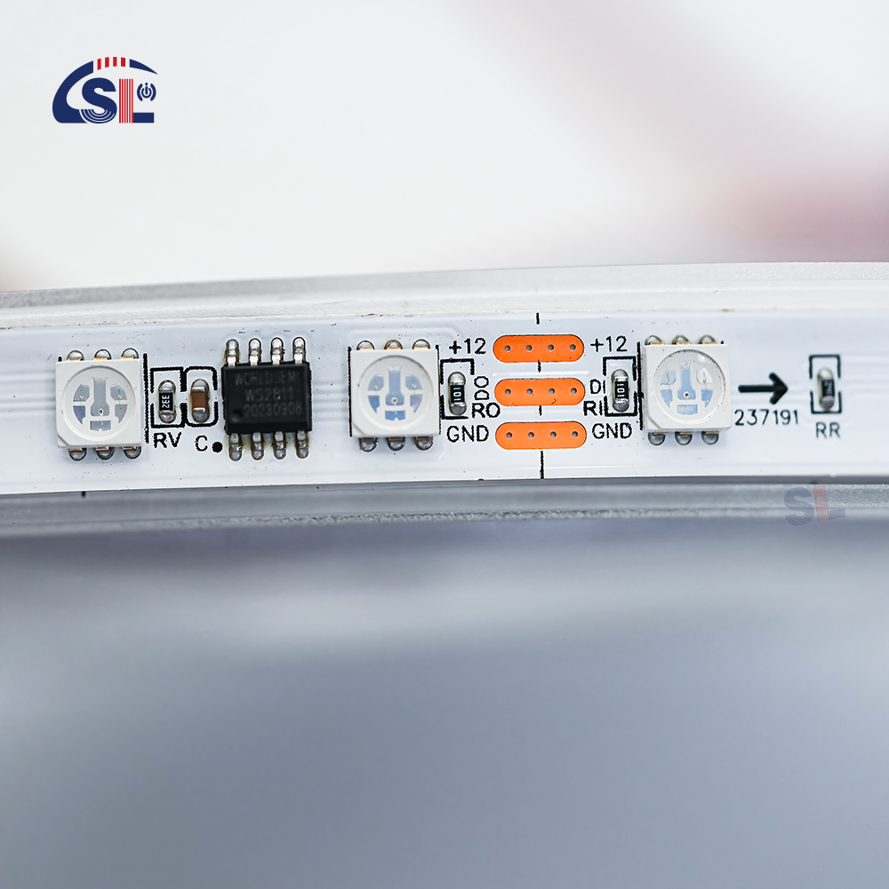 8mm 2811 60Ds DC12V RGB LED Light Strip for Ambience and Residential