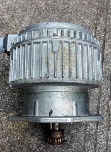 61.105.2943, original motor, water pan roller motor,spare parts for printing