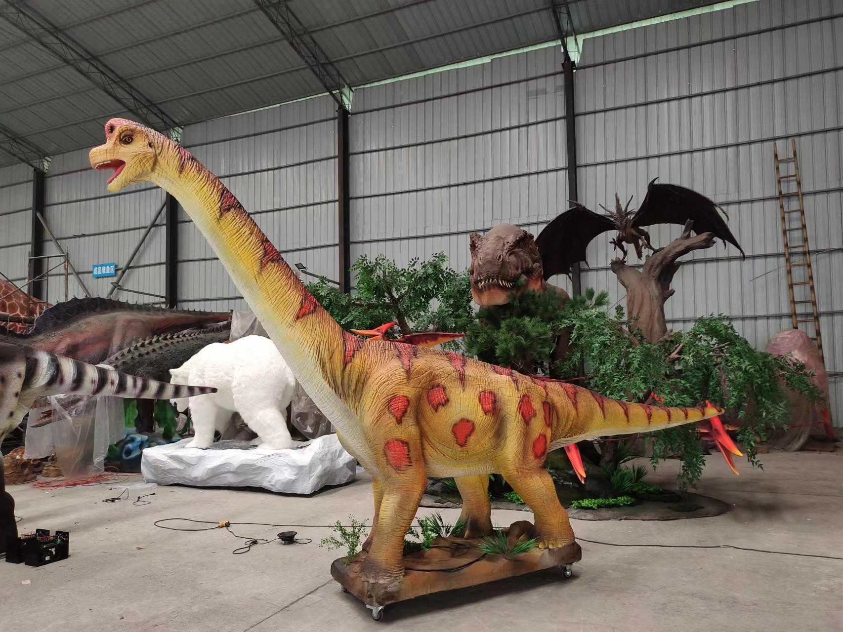 Outdoor Brachiosaurus Dinosaur Animated Animatronic Full Size Model