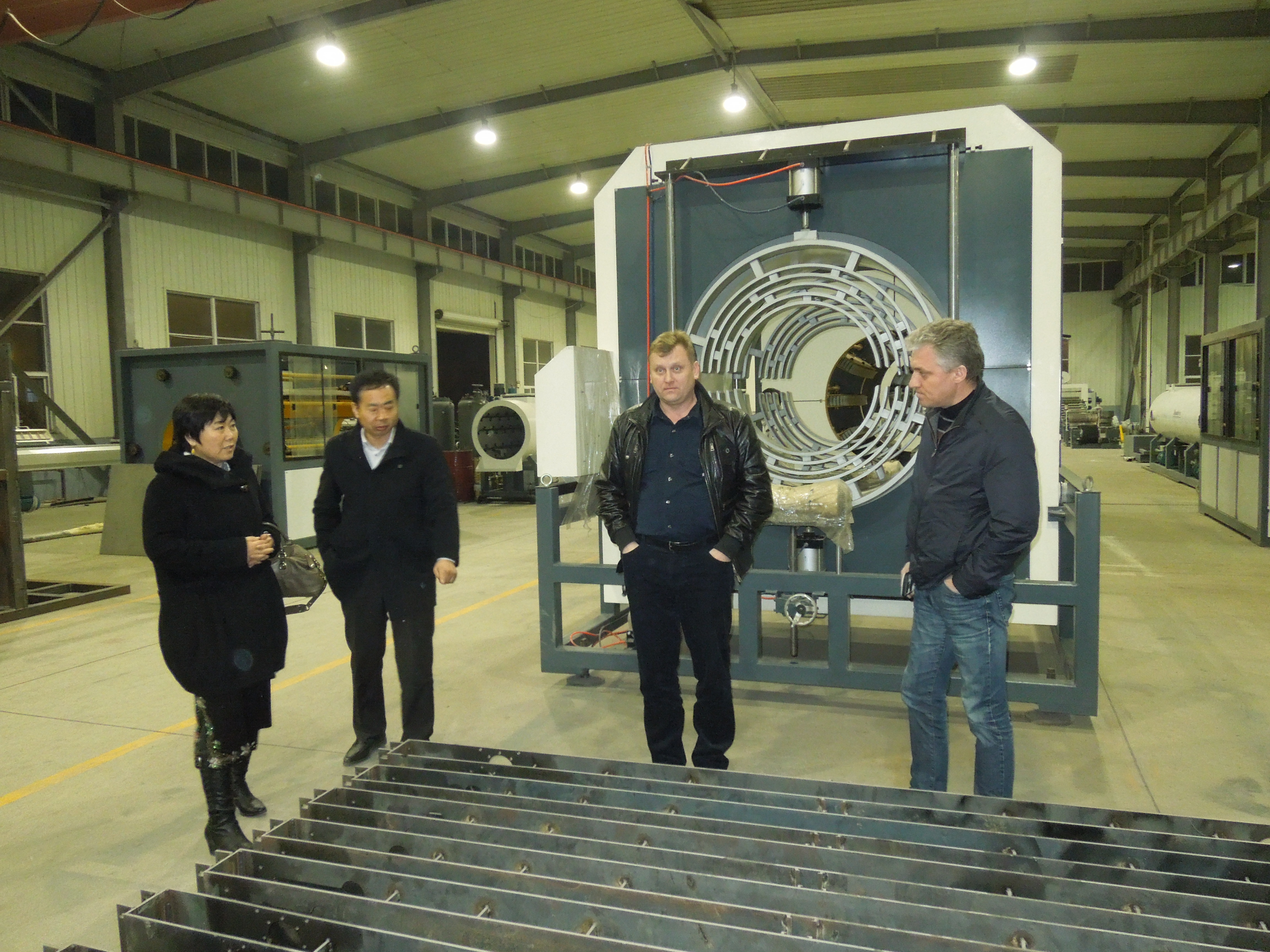 High Quality And Efficent White Pre insulated Pipe Extrusion/ Tube Extruding Production Line