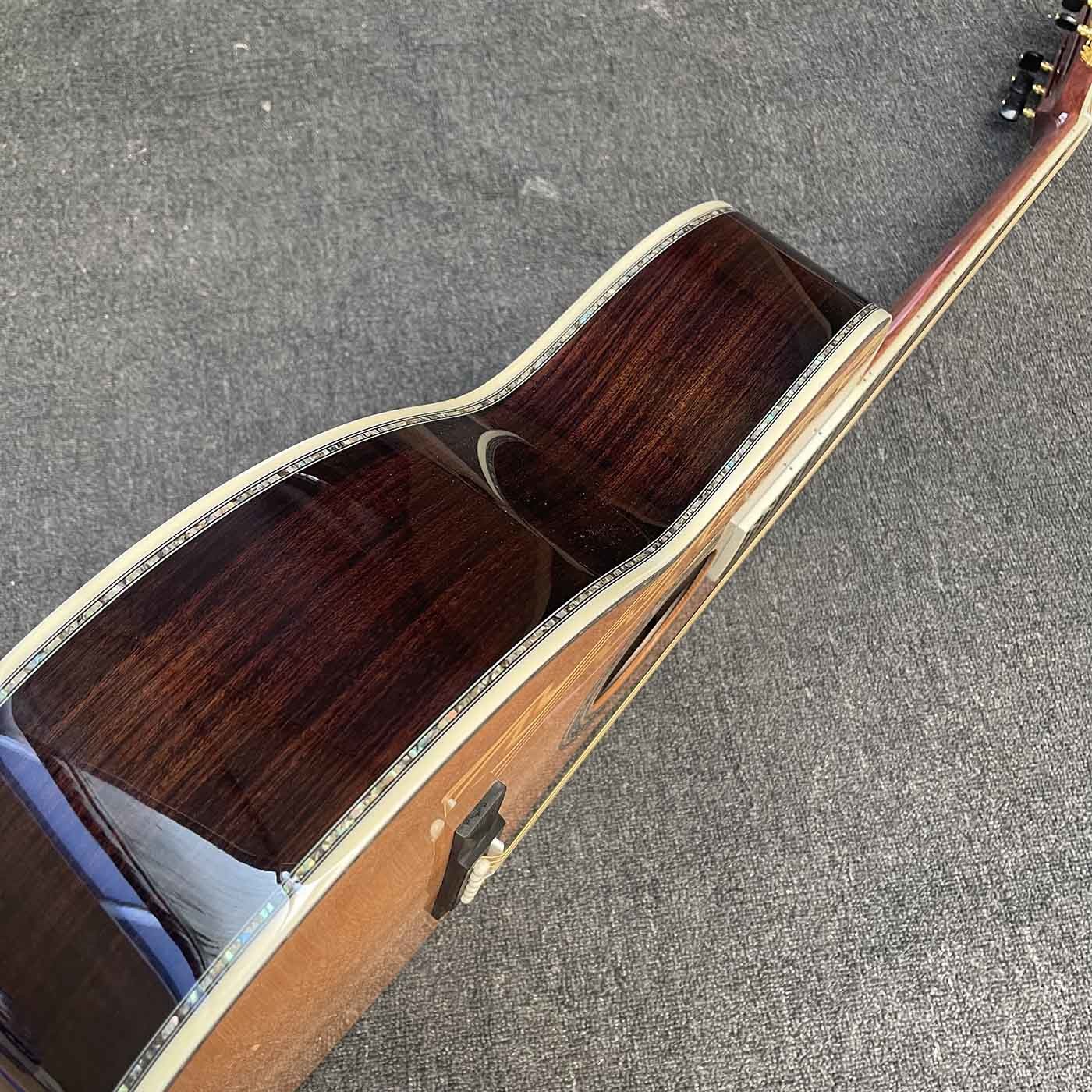 Solid Cedar Top OOO Body Ebony Fingerboard Classic Folk Acoustic Guitar with 43mm Nut Width Abalone Binding Slotted Headstock