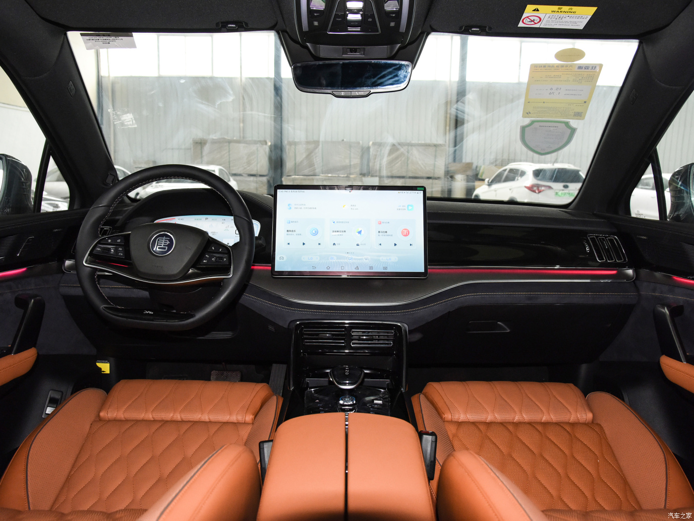 Byd Tang 2022 medium sized seven-seat SUV electric vehicle 730 km endurance hot new energy high-speed vehicle