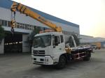 Dongfeng Recovery 6 Ton Wrecker Tow Truck , Flatbed Tow Truck Mounted With 6.3