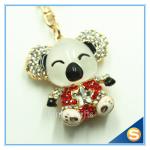 Fancy Manufactures Fashion Car Bear Key Chains Metal Charm Pendant Key Chain