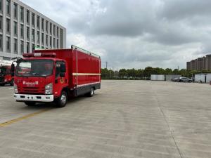 Quality QC90 Commercial Fire Trucks Fire Engine Rescue 7020 × 2300 × 3150MM wholesale