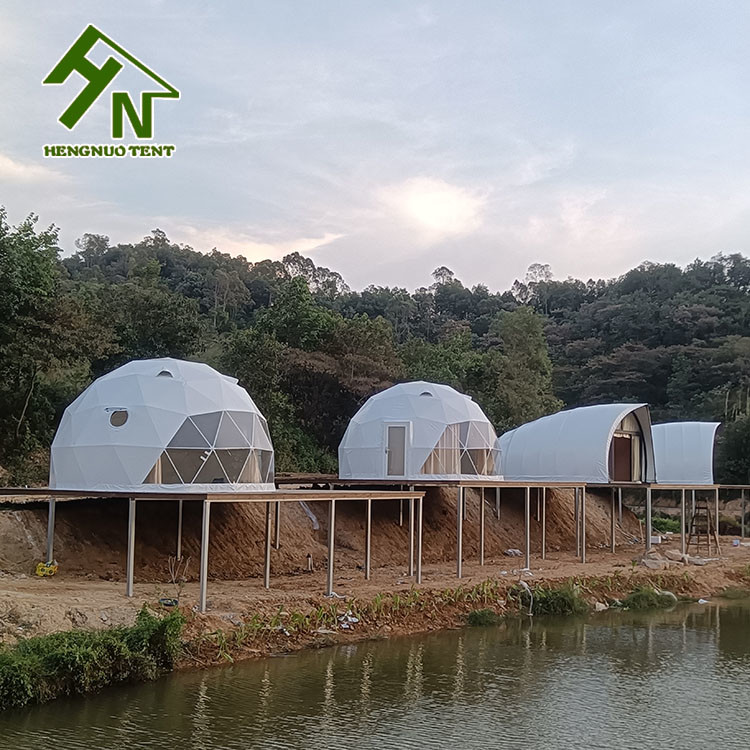 Outdoor 6~10 People Metal Geodesic Dome Tent For Camping