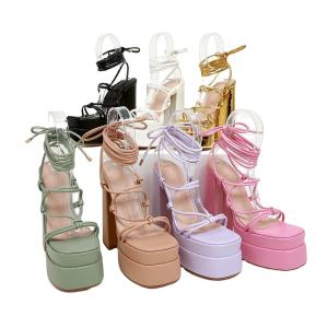 Comfortable Womens Footwears , Ankle Hiking Boots With Flat Heel