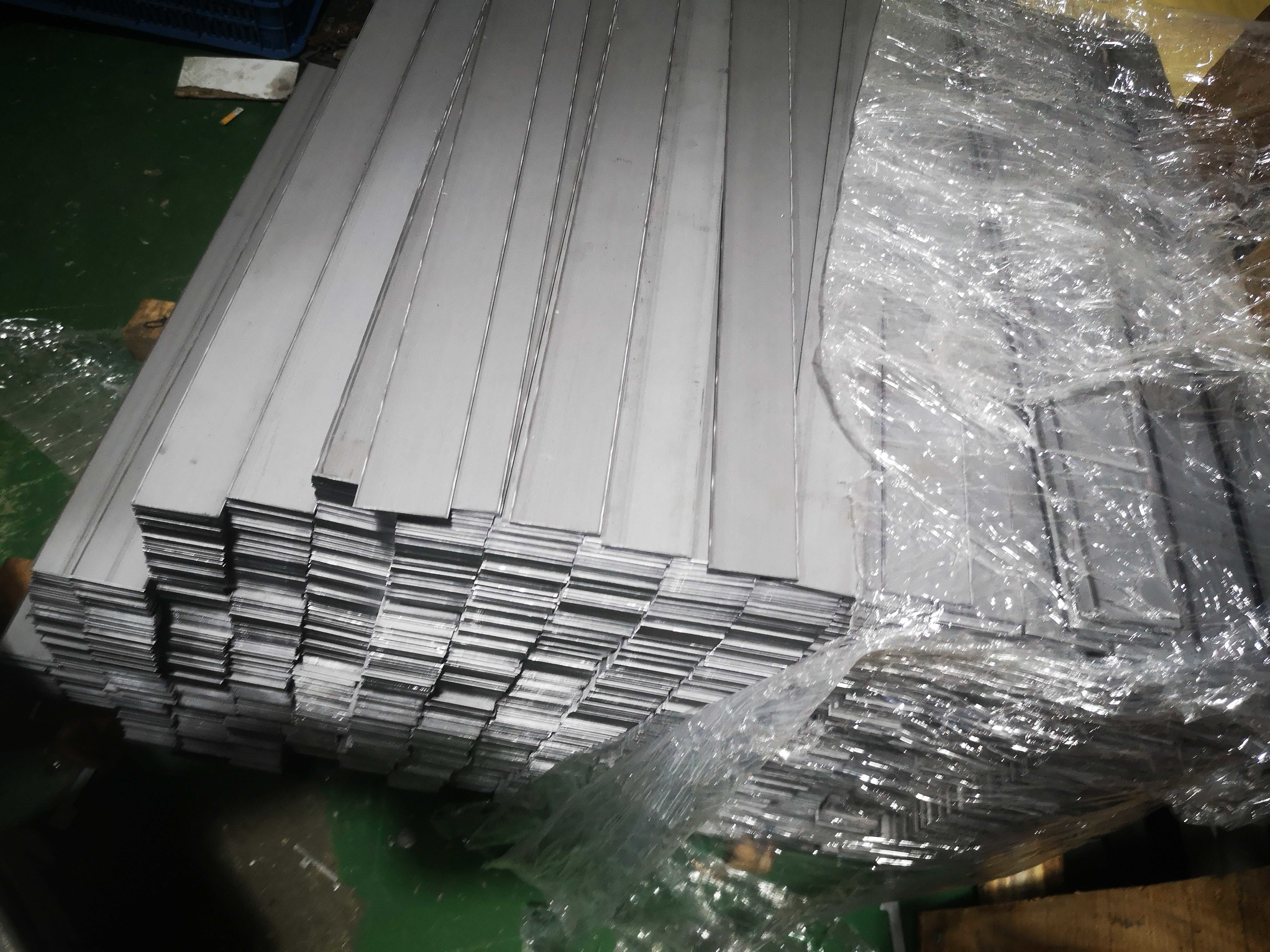 Custom Sheet Metal Mounting Strips | Precision-Cut Guide Rails for Industrial Equipment