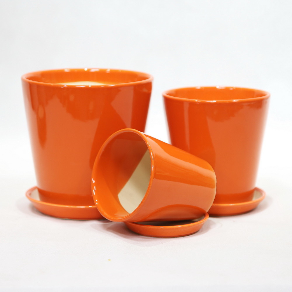 Ceramic Pots For Your Plants Choose From A Wide Selection Of Designs And Color