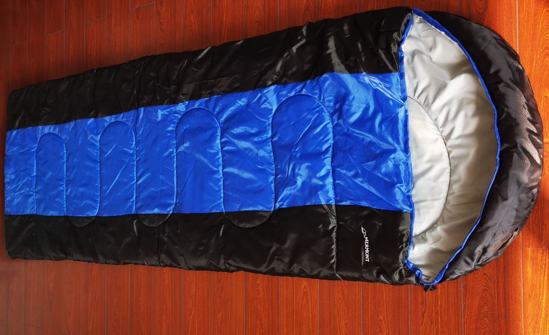 230x80x50CM Custom Black Orange Waterproof 190T Polyester Travel Mountain Sleeping Bags