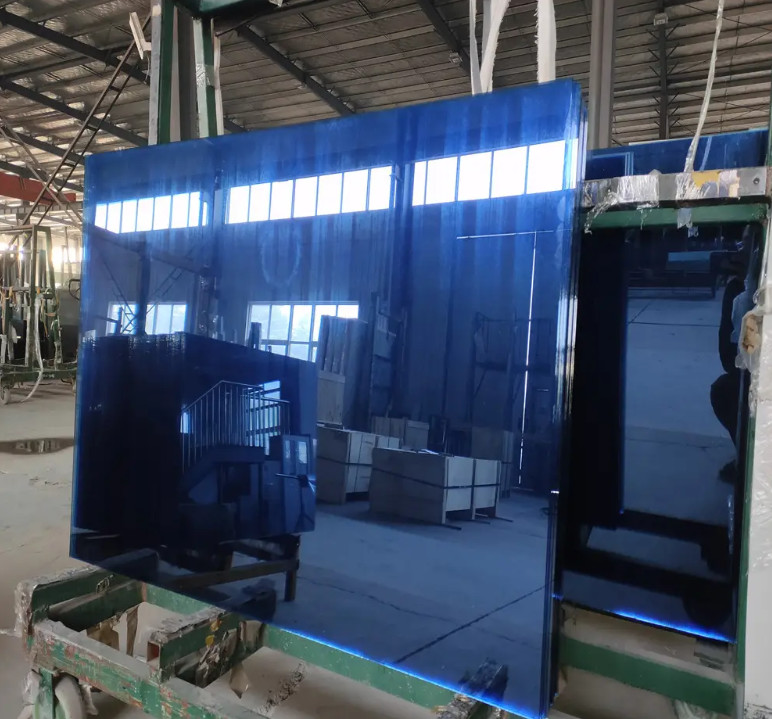 9h Reflective Toughened Glass Blue Reflective Float Glass For Construction