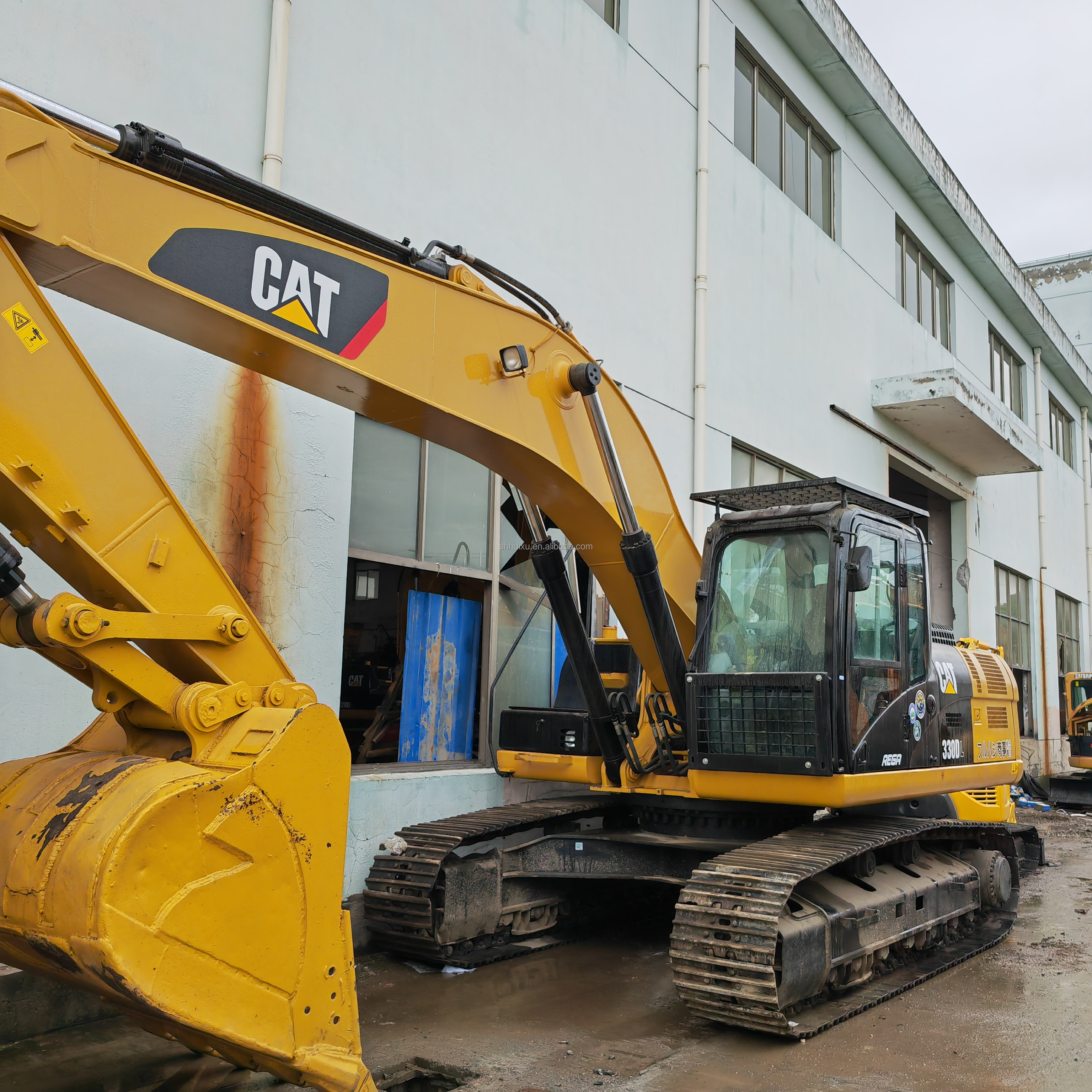 High heavry machine used excavator machinery CAT 330D diesel engine excavator escavator