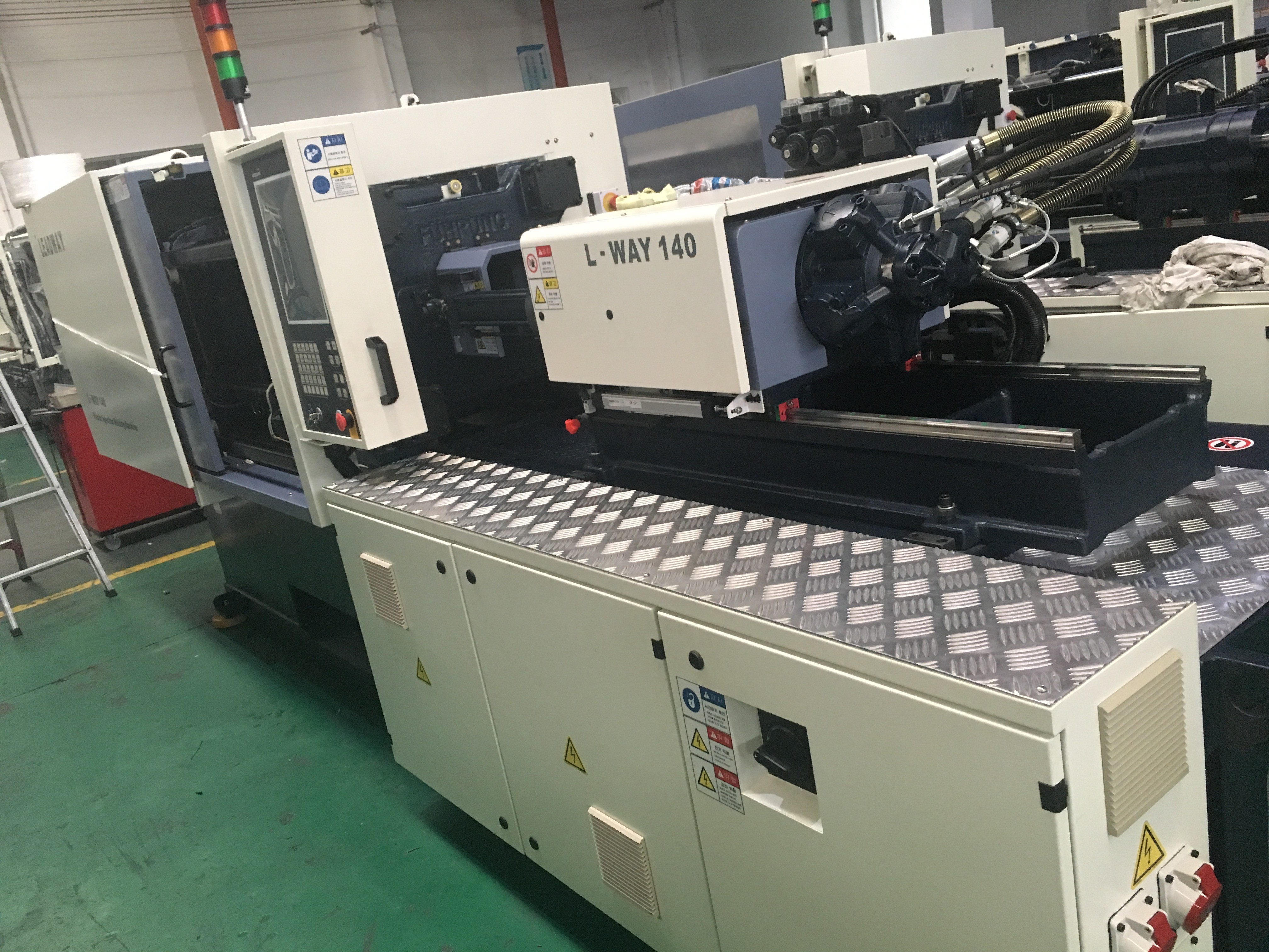 Rotary Fully Automatic Pet Bottle Blowing Machine 4000BPH 5000BPH