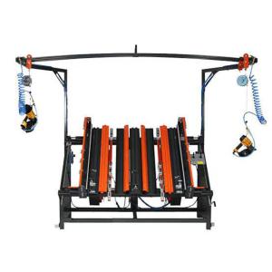 Quality Pneumatic PT-1500 Wood pallet nailing machine, Pneumatic Pallet nailing table wholesale