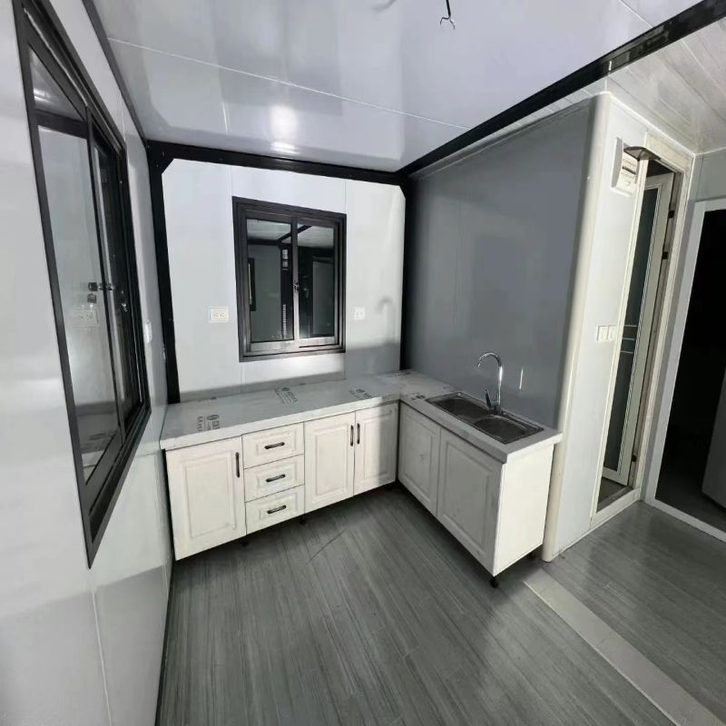 Small Modern Glass Homes Portable Prefabricated Expandable Containers House for Hotel