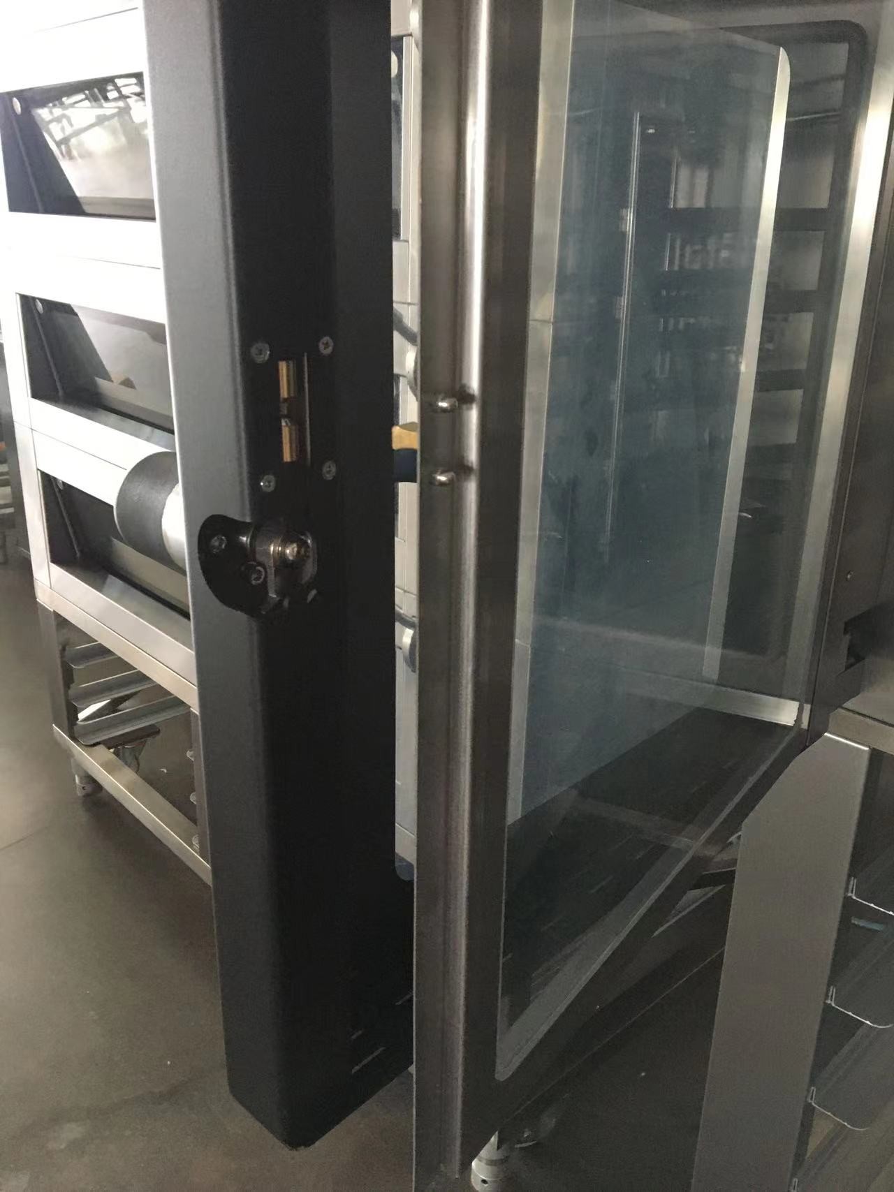 Asian Bakery Convection Oven Five Trays 40X60cm 9.5Kw With Steam