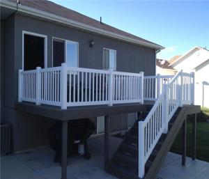 Quality White Rigid Vinyl Horse Fence PVC Horse Sercurity Fence Vinyl Horse Trail Fence wholesale