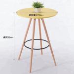 Colored Wooden Dining Chairs , Fashionable Royal Plastic Chairs