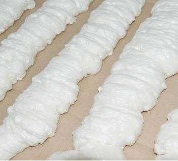 Chemical Waterproof Spray Pu Foam Insulation Open Cell Glue