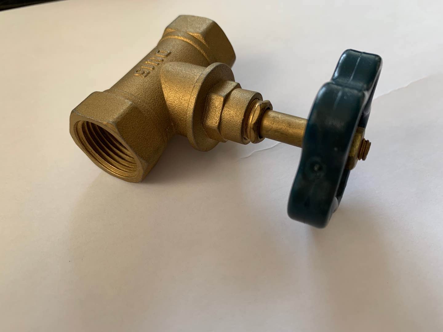 1/2" X 3/8" 1/4 Turn Brass Angle Stop Valve DN20-NPT Threaded