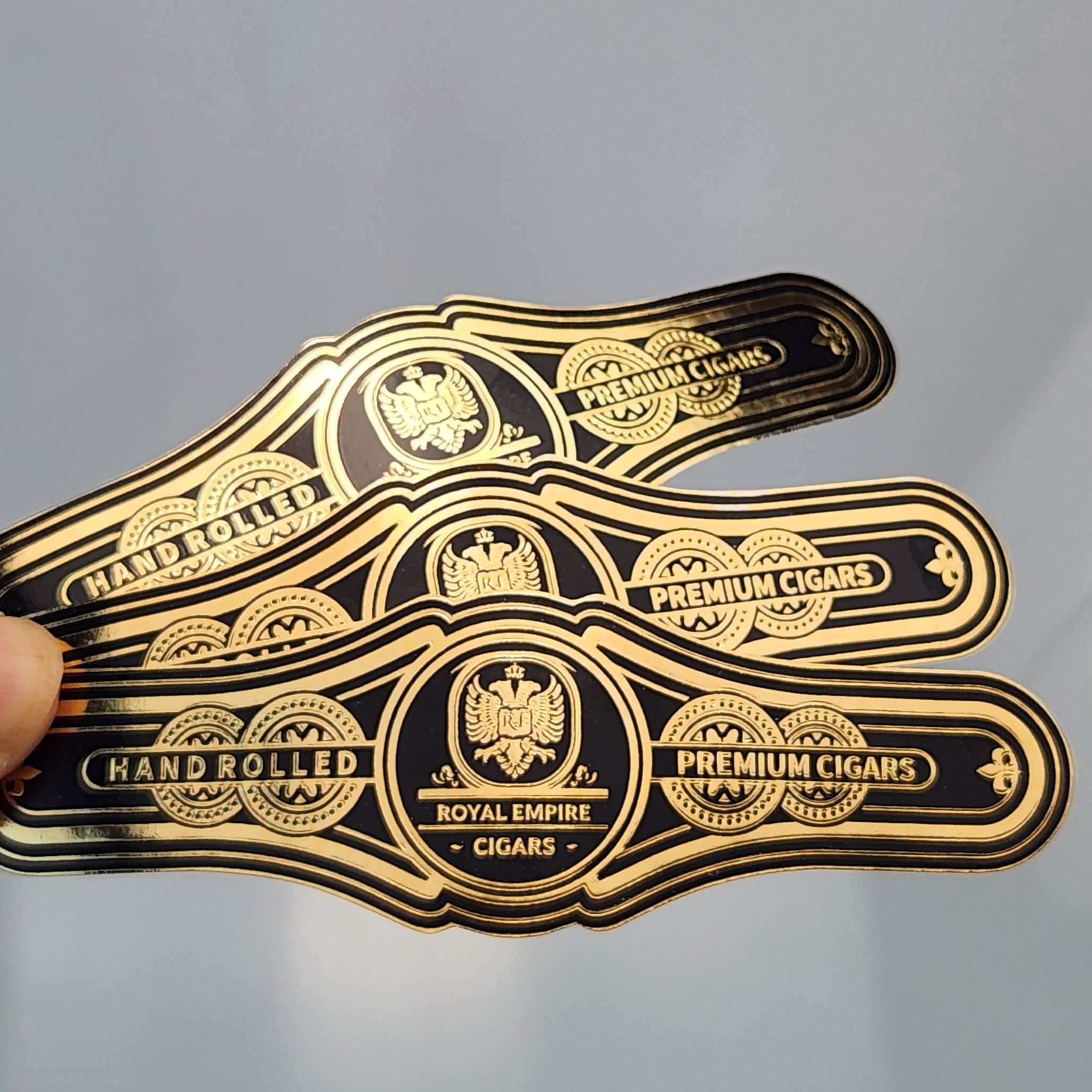 2025 Hot Sale Waterproof High Quality Custom Cigar Label Gold Foil Printing with Private Logo & Brands Embossed Printing Quick Sticker