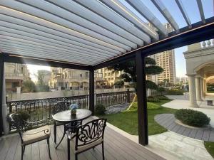 Quality 3X4m glass pavilion outdoor Aluminum Pergola Gazebo With Adjustable Roof Louvers wholesale