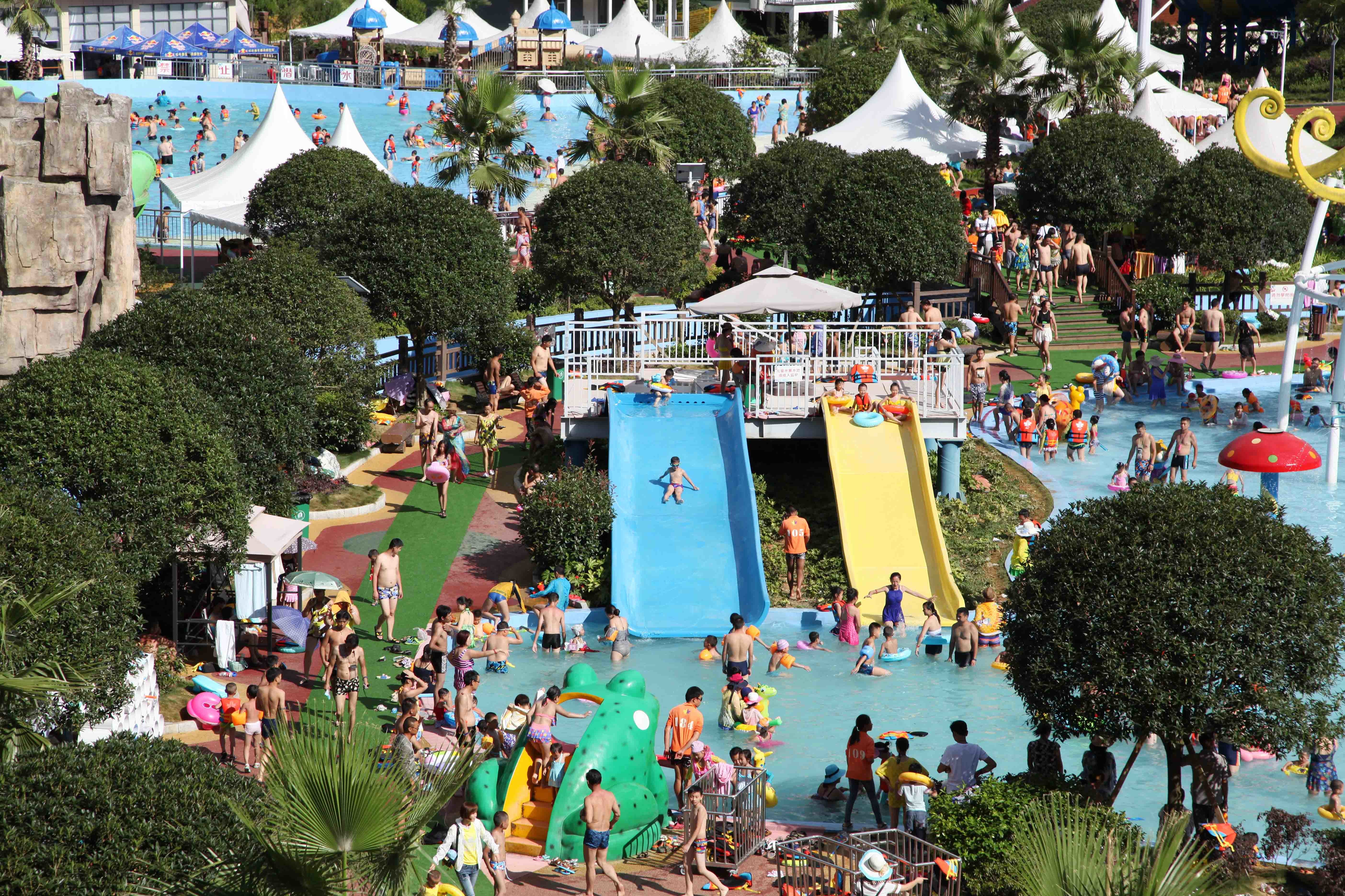 Commercial Fiberglass Kids' Water Slides Water Park Equipment For Swimming Pool