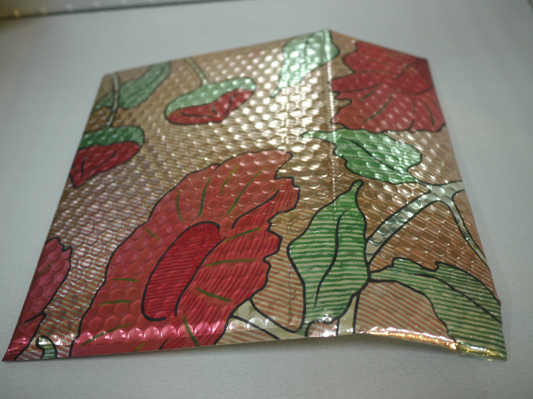 Colorful Printed Metallic Bubble Lined Bags Size 1 / 7.25"X12" holiday bubble mailers