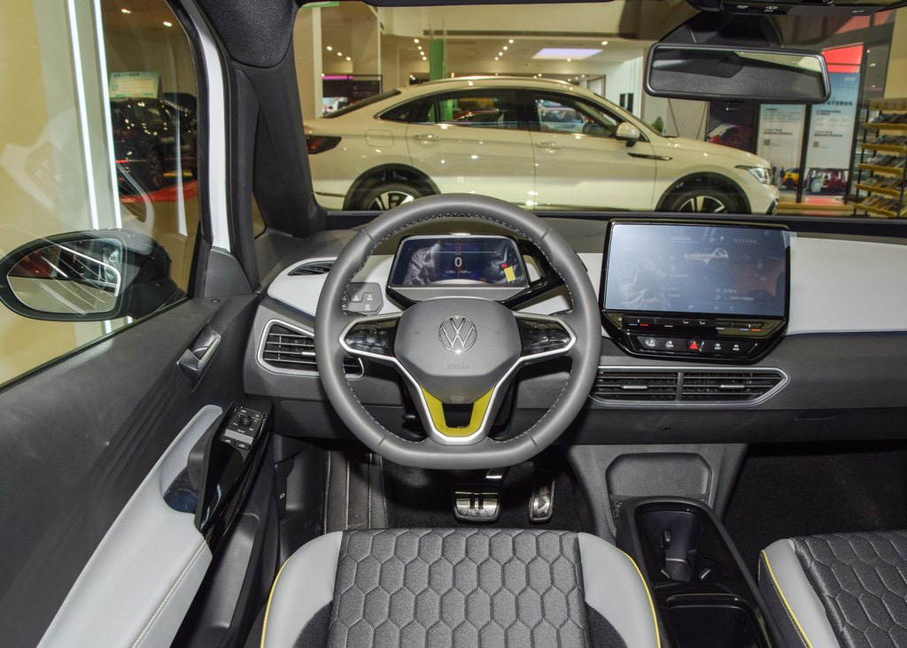 New Energy Vehicles left hand drive VW ID. 3 2022 Pro Smart Edition 5-door 5-seat hatchback100 % new car