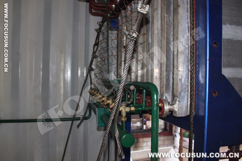 10 Ton Daily Capacity Containerized Direct Refrigeration Block Ice Machine