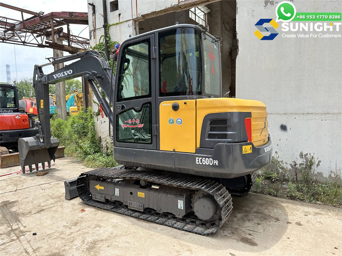 Innovate Your Approach To Excavation Volvo EC60 Used Excavator Machine For Those Who Seek Perfection In Every Dig