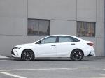 Max Torque 250Nm Petrol Sedan Car Featuring Alloy Wheels Design 5 Seat Sedan