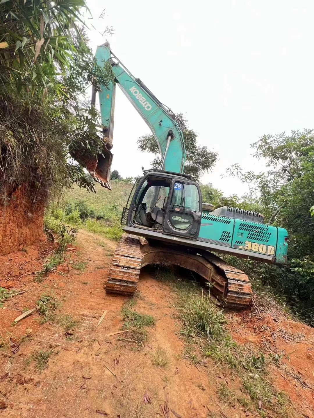 600mm Track KOBELCO SK380D Crawler Excavator Machine Used Weight 38.5t